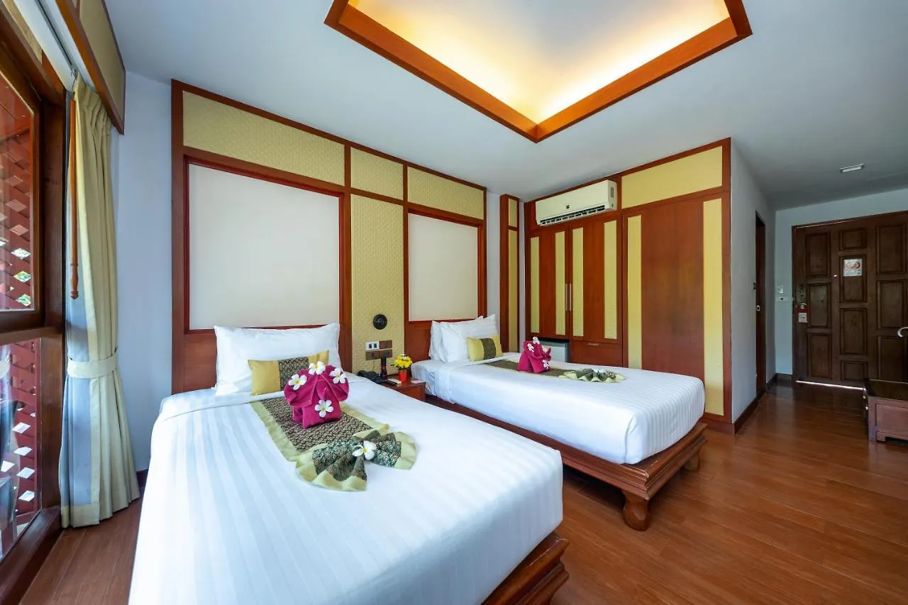 Pp Erawan Palms Resort Phi Phi Don 3*,  Thailand